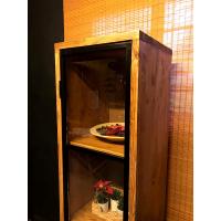 Showcase with glass cover