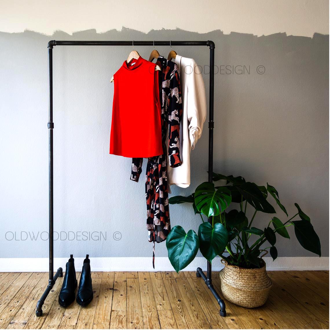 Industrial clothes hanger 949.98 USD