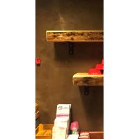 Shelf with natural edges